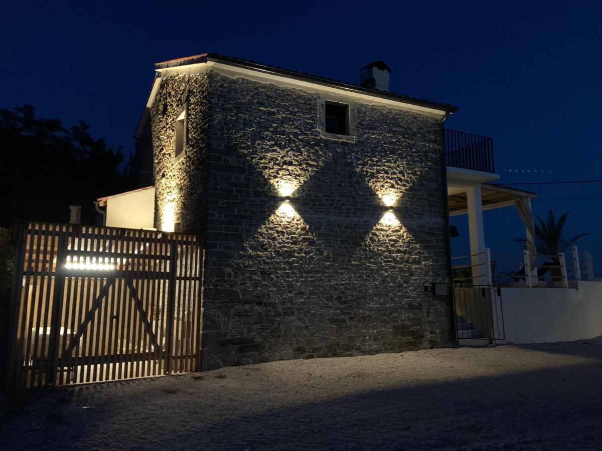 Villa Carica Krasica  Luaran gambar