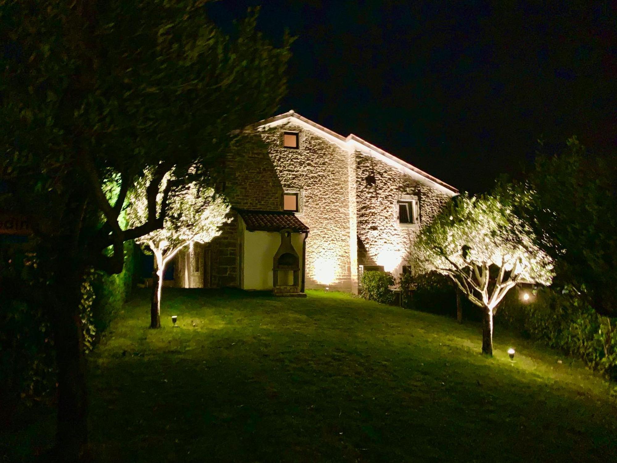 Villa Carica Krasica  Luaran gambar