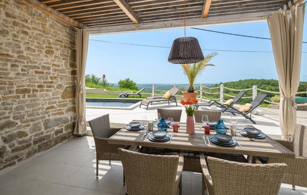 Villa Carica Krasica  Luaran gambar